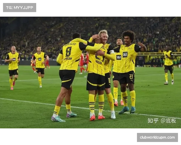 多特蒙德定位球战术针对汉堡防空短板 布兰特调度掌控比赛方向